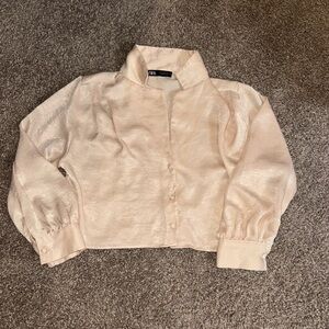 Zara Light cropped Cream Satin Shirt